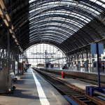 Italia bloccata: sciopero nazionale dei treni, scatta il venerd� nero per milioni di viaggiatori